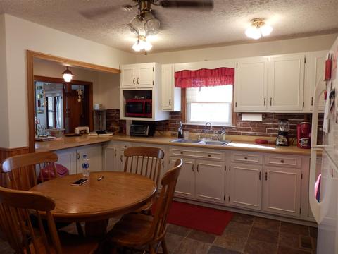 711 Lehigh St, Mitchell, IN 47446 photo 12