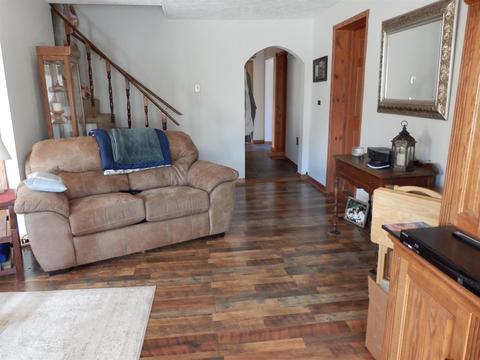 711 Lehigh St, Mitchell, IN 47446 photo 4