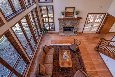 7845 E Chandler Rd, Bloomington, IN 47401 photo 5