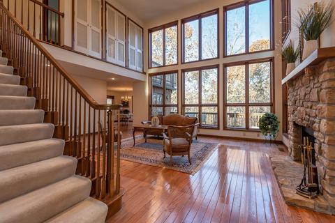 7845 E Chandler Rd, Bloomington, IN 47401 photo 2