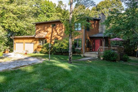 7845 E Chandler Rd, Bloomington, IN 47401 photo 1