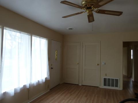 1107 E Marshall St, Marion, IN 46952 photo 10