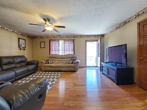 2473 Stonington Rd, Mitchell, IN 47446 photo 4