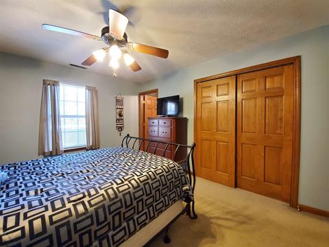 2473 Stonington Rd, Mitchell, IN 47446 photo 14