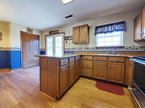 2473 Stonington Rd, Mitchell, IN 47446 photo 9