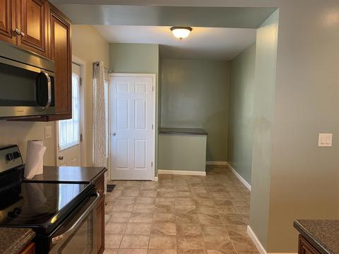 627 U St, Bedford, IN 47421 photo 11