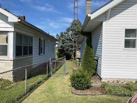 627 U St, Bedford, IN 47421 photo 2