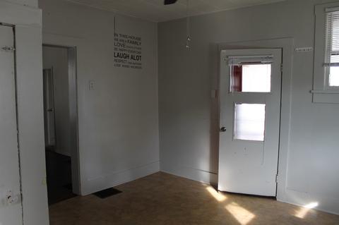 79 Daniel St, Peru, IN 46970 photo 8