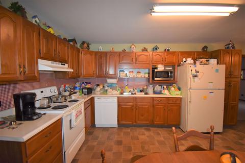8131 E Laughlin St, Dugger, IN 47848 photo 12