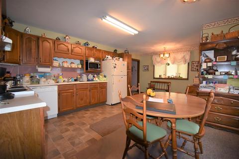 8131 E Laughlin St, Dugger, IN 47848 photo 11