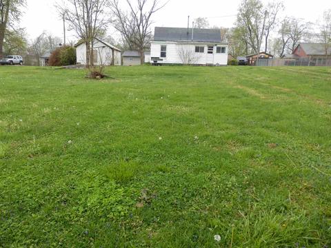 514 S 1st St, Mitchell, IN 47446 photo 3