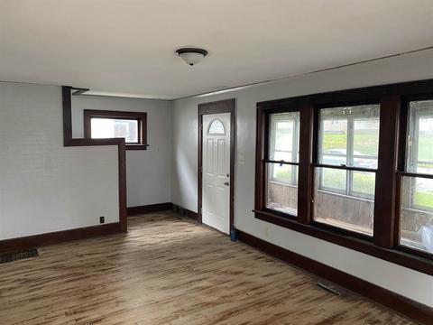 229 Eckman St, South Bend, IN 46614 photo 4