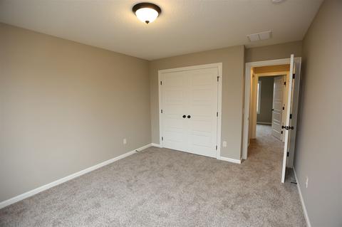 2070 Freestone Pl, Huntertown, IN 46748 photo 12