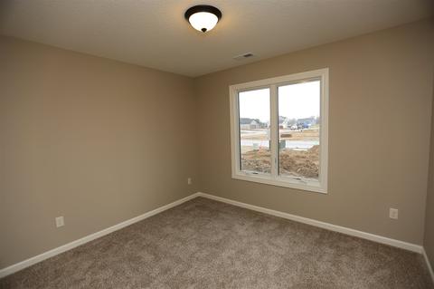 2070 Freestone Pl, Huntertown, IN 46748 photo 11