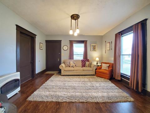 701 7th St, Bedford, IN 47421 photo 2