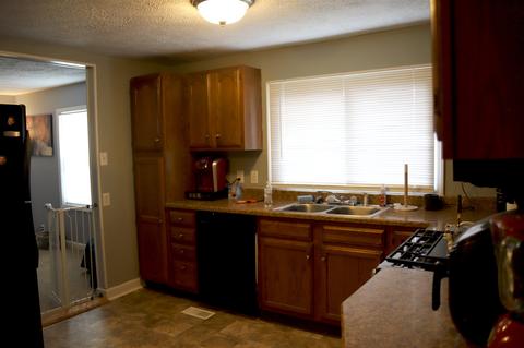 1107 R St, Bedford, IN 47421 photo 5