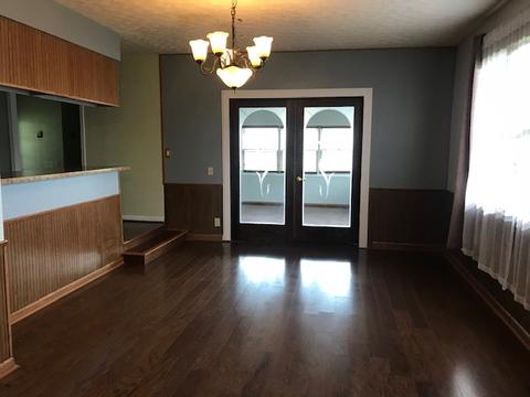 831 Teke Burton Dr, Mitchell, IN 47446 photo 4