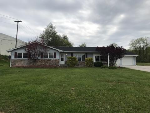 831 Teke Burton Dr, Mitchell, IN 47446 photo 1