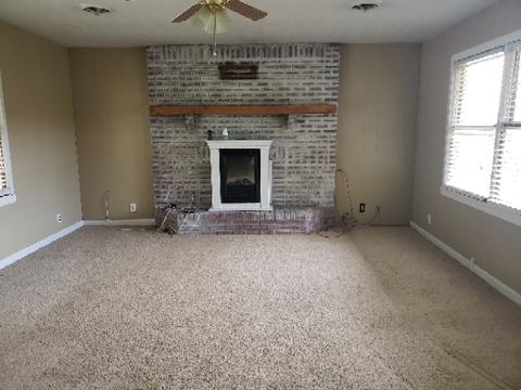 4145 E Combs, Bloomfield, IN 47424 photo 7