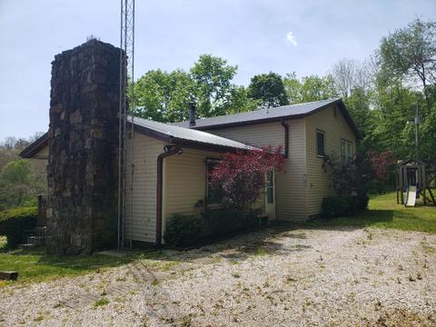 4145 E Combs, Bloomfield, IN 47424 photo 2