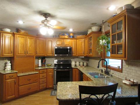 1 Green Acres Rd, Mitchell, IN 47446 photo 12