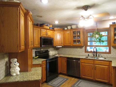 1 Green Acres Rd, Mitchell, IN 47446 photo 8