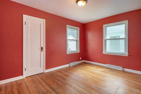 633 Eckman St, South Bend, IN 46614 photo 12