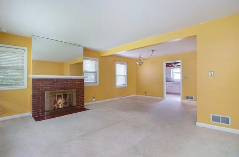 633 Eckman St, South Bend, IN 46614 photo 6