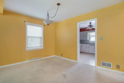 633 Eckman St, South Bend, IN 46614 photo 8