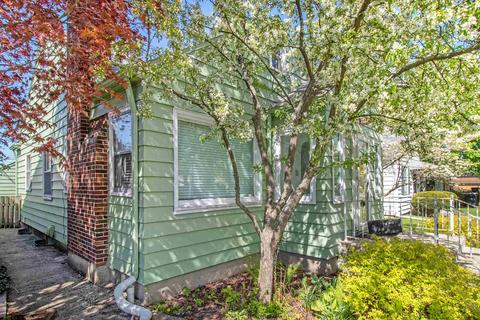 633 Eckman St, South Bend, IN 46614 photo 3