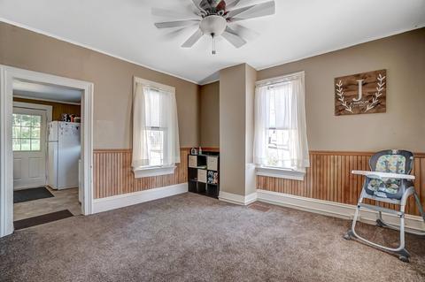 408 S Poplar St, Lagrange, IN 46761 photo 4
