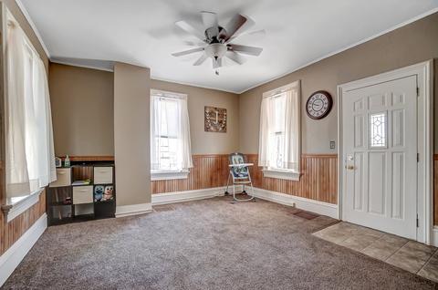 408 S Poplar St, Lagrange, IN 46761 photo 5