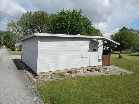 403 E Ohio St, Bluffton, IN 46714 photo 26