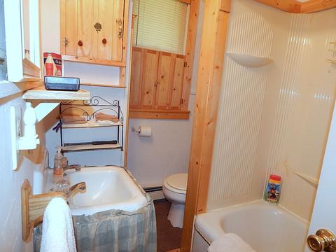 403 E Ohio St, Bluffton, IN 46714 photo 17