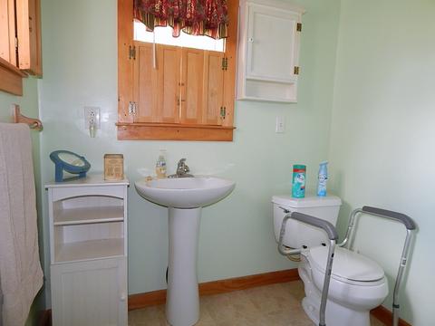 403 E Ohio St, Bluffton, IN 46714 photo 13