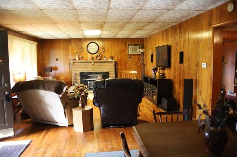 105 10th St, Oolitic, IN 47451 photo 3