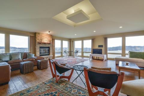 8899 E State Road 54, Bloomfield, IN 47424 photo 1