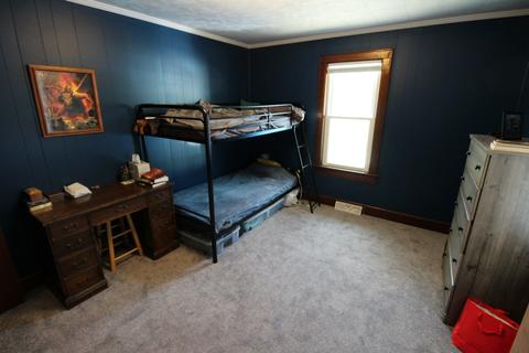 740 E State St, Princeton, IN 47670 photo 10