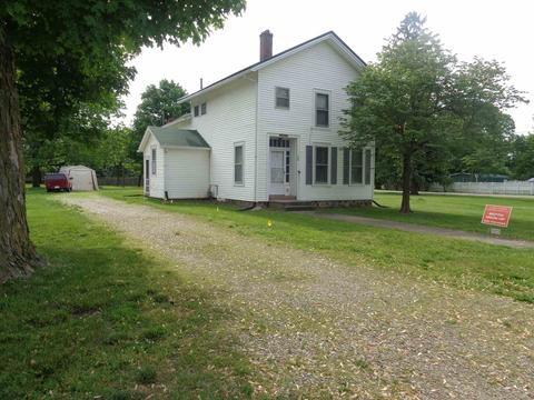 603 Sixth St, Howe, IN 46746 photo 13