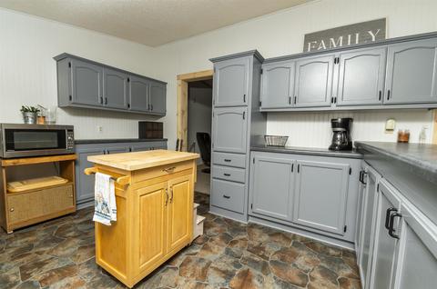 140 Sunset Rdg, Mitchell, IN 47446 photo 11