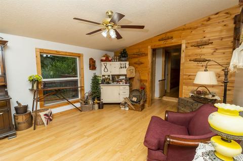 140 Sunset Rdg, Mitchell, IN 47446 photo 6