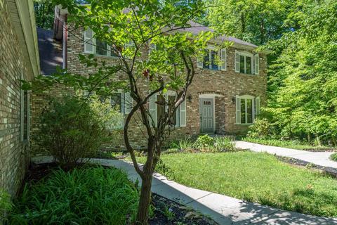 2226 E Maxwell Ln, Bloomington, IN 47401 photo 3