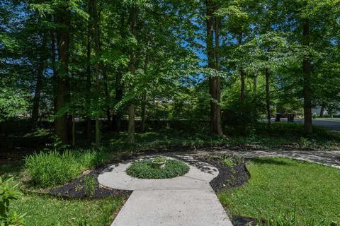 2226 E Maxwell Ln, Bloomington, IN 47401 photo 4