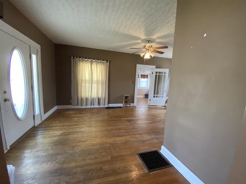 1702 15th St, Bedford, IN 47421 photo 4