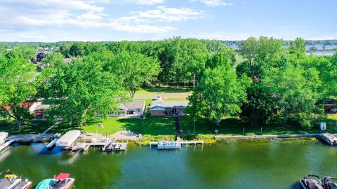 605 E Pickwick Dr, Syracuse, IN 46567 photo 27
