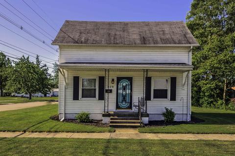 428 E Silver St, Bluffton, IN 46714 photo 3
