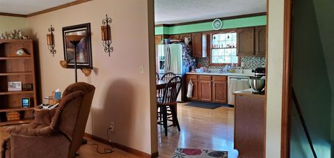 9204 E 1400 N, Odon, IN 47562 photo 12