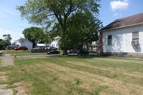 92 E Hill St, Wabash, IN 46992 photo 1