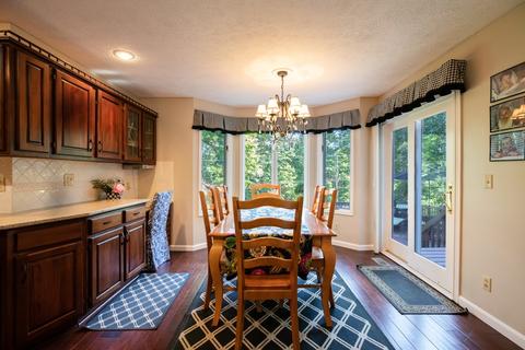 2221 E Autumn Dr, Bloomington, IN 47401 photo 9