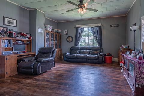 201 E Main St, Allendale, IL 62410 photo 5